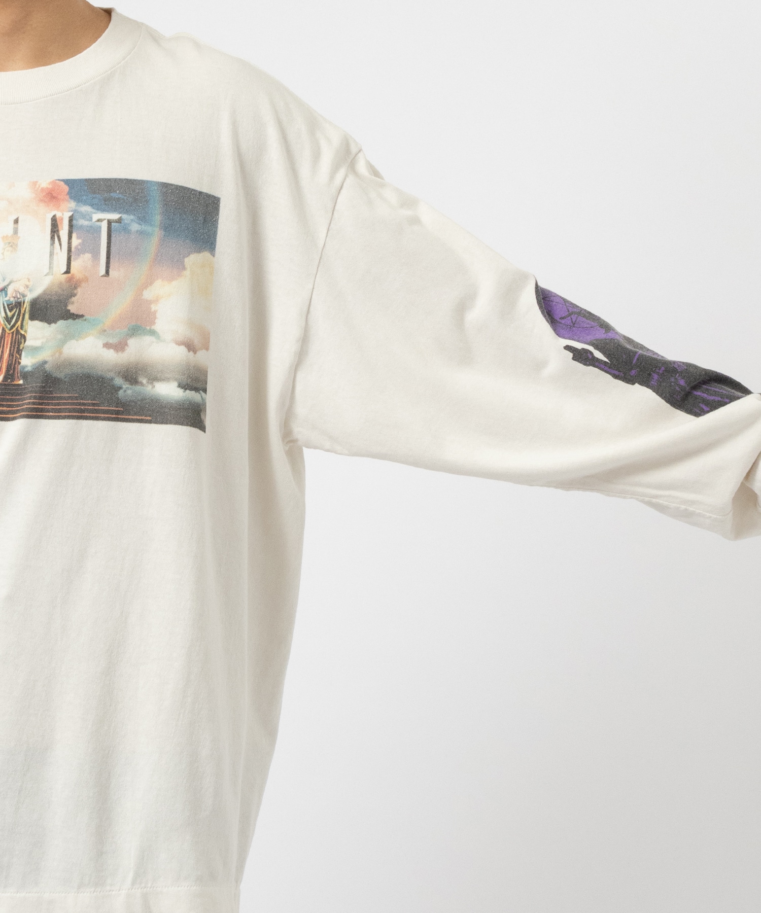 SM-YS1-0000-016/LS TEE/SAINT PICTURES/WH SAINT M××××××