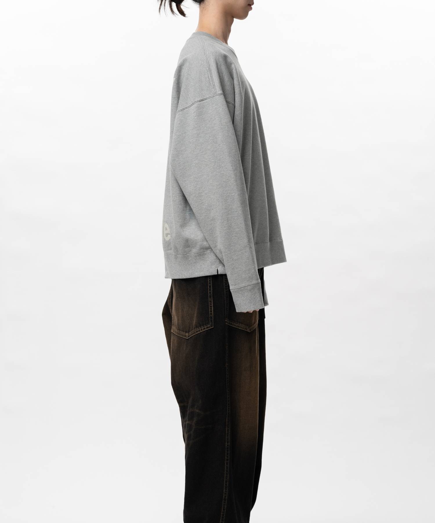 LEON EMBROIDERY PULLOVER Maison MIHARA YASUHIRO