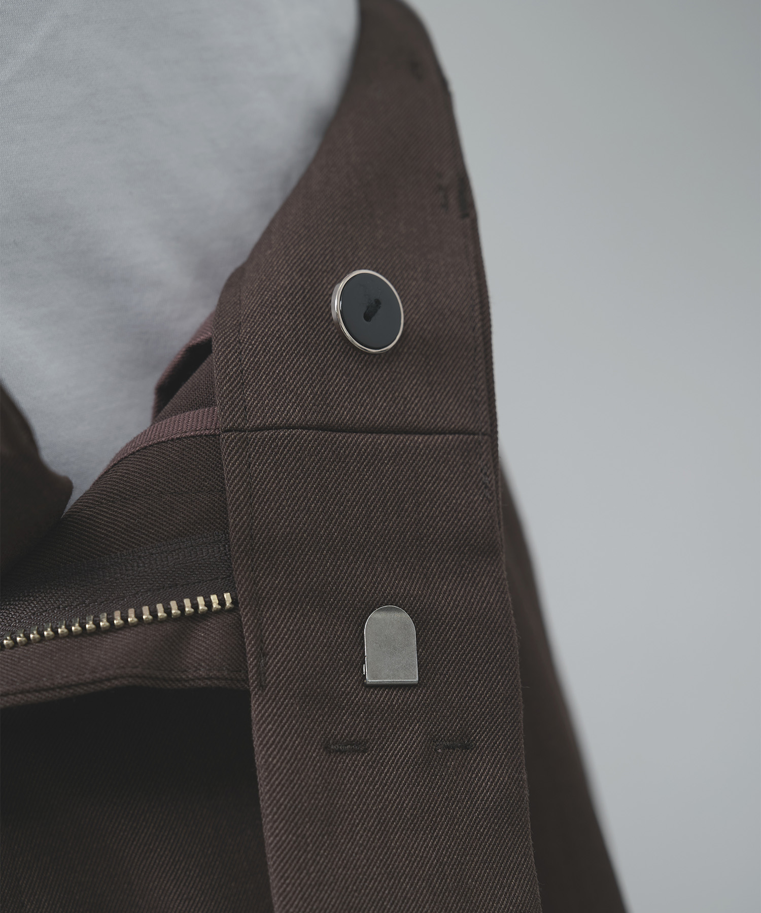 2Tuck Curve Slacks STUDIOUS