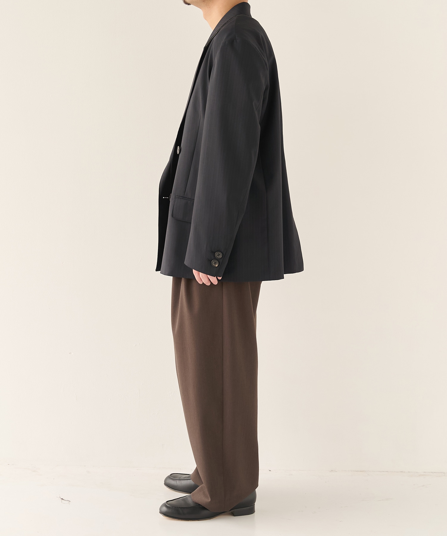 2Tuck Curve Slacks STUDIOUS