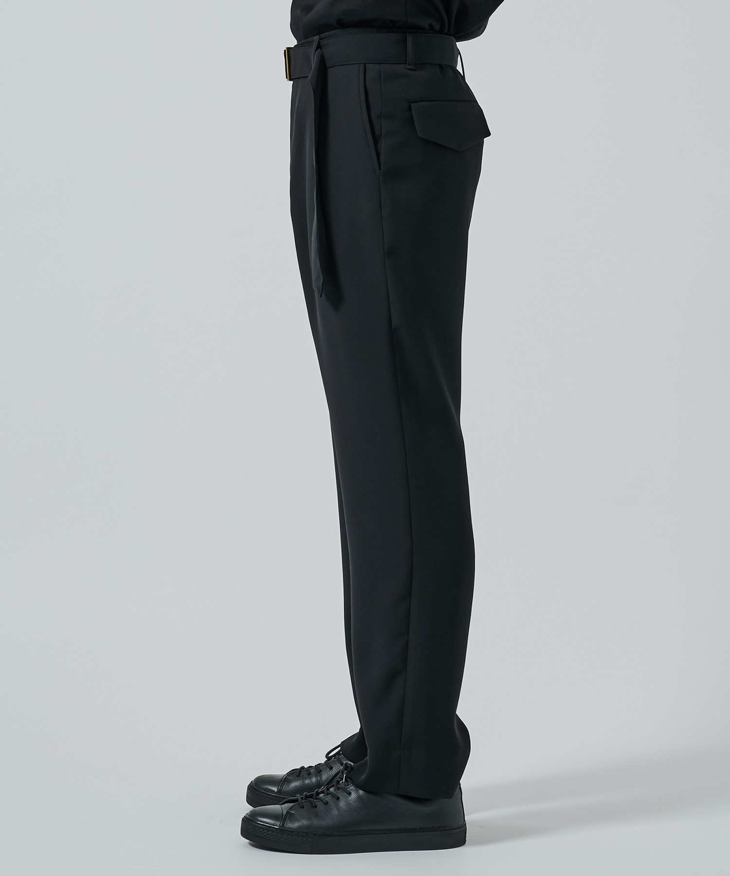 Dry Double Satin 1Tuck Pant with Long Belt CULLNI