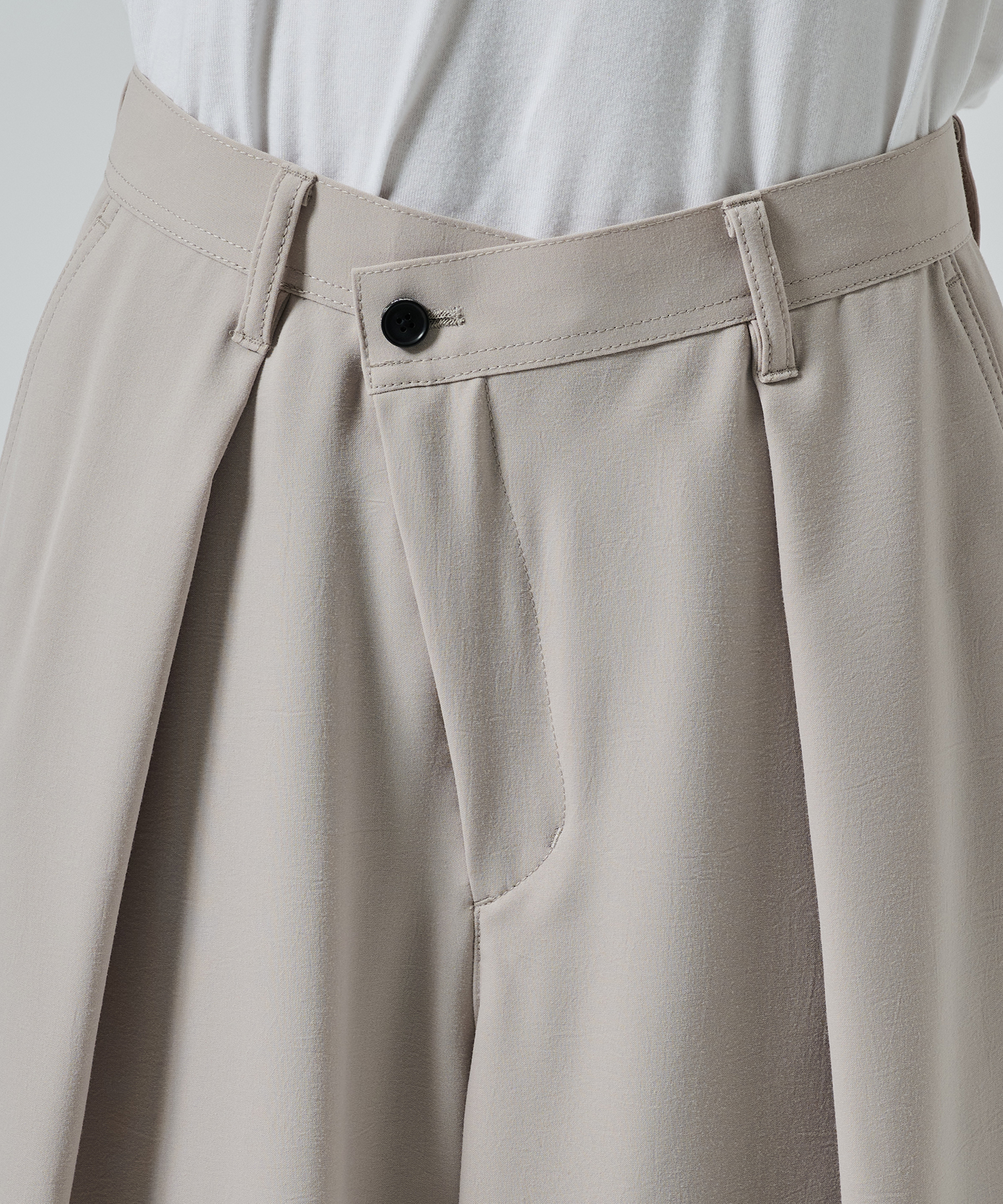 WIDE SLACKS SHAREEF