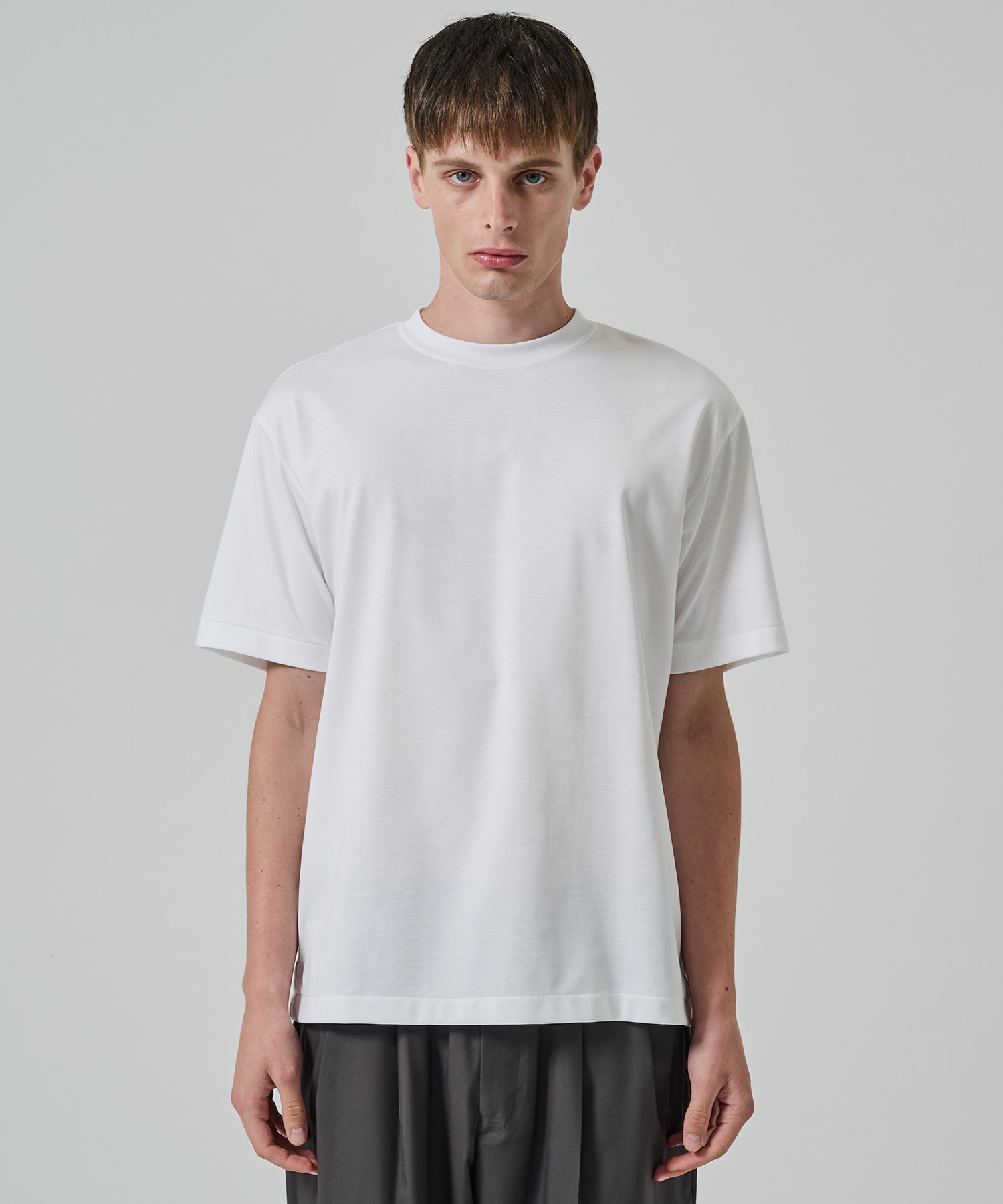32G ロイヤルクール レギュラーTシャツ STUDIOUS