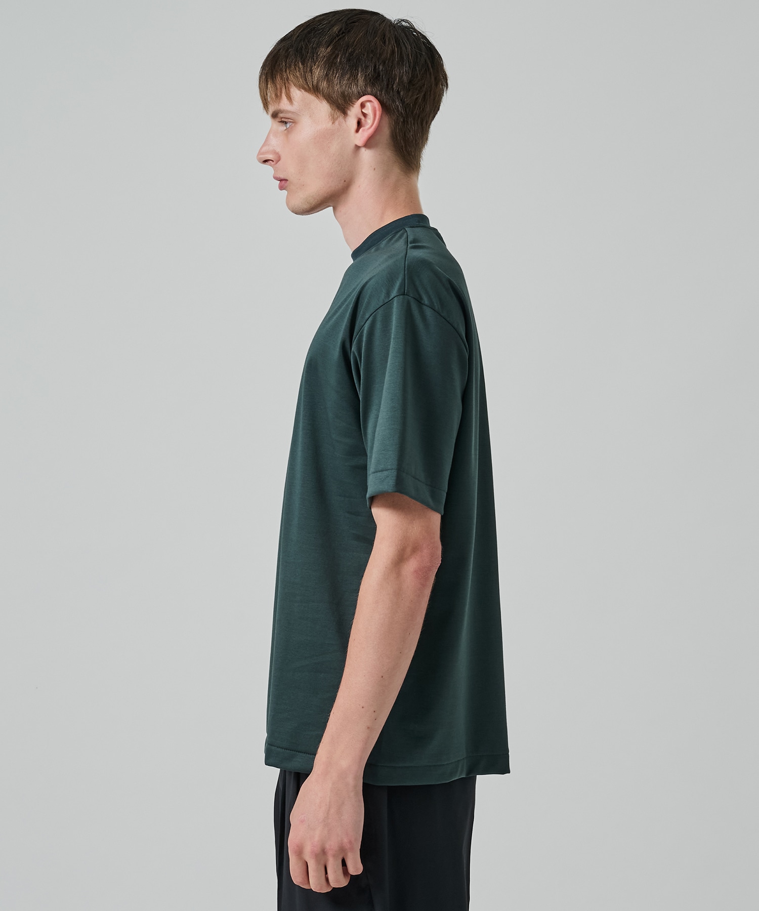 32G ロイヤルクール レギュラーTシャツ STUDIOUS