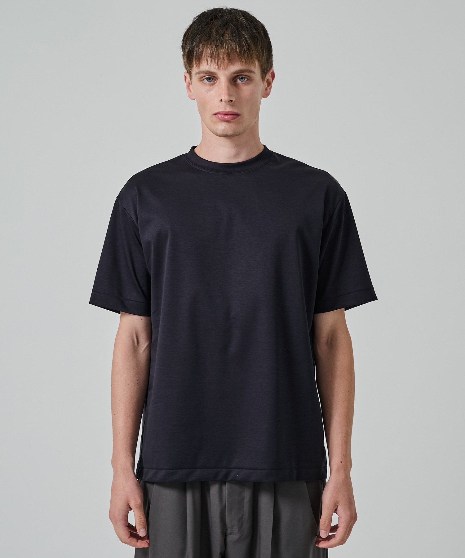 32G ロイヤルクール レギュラーTシャツ STUDIOUS