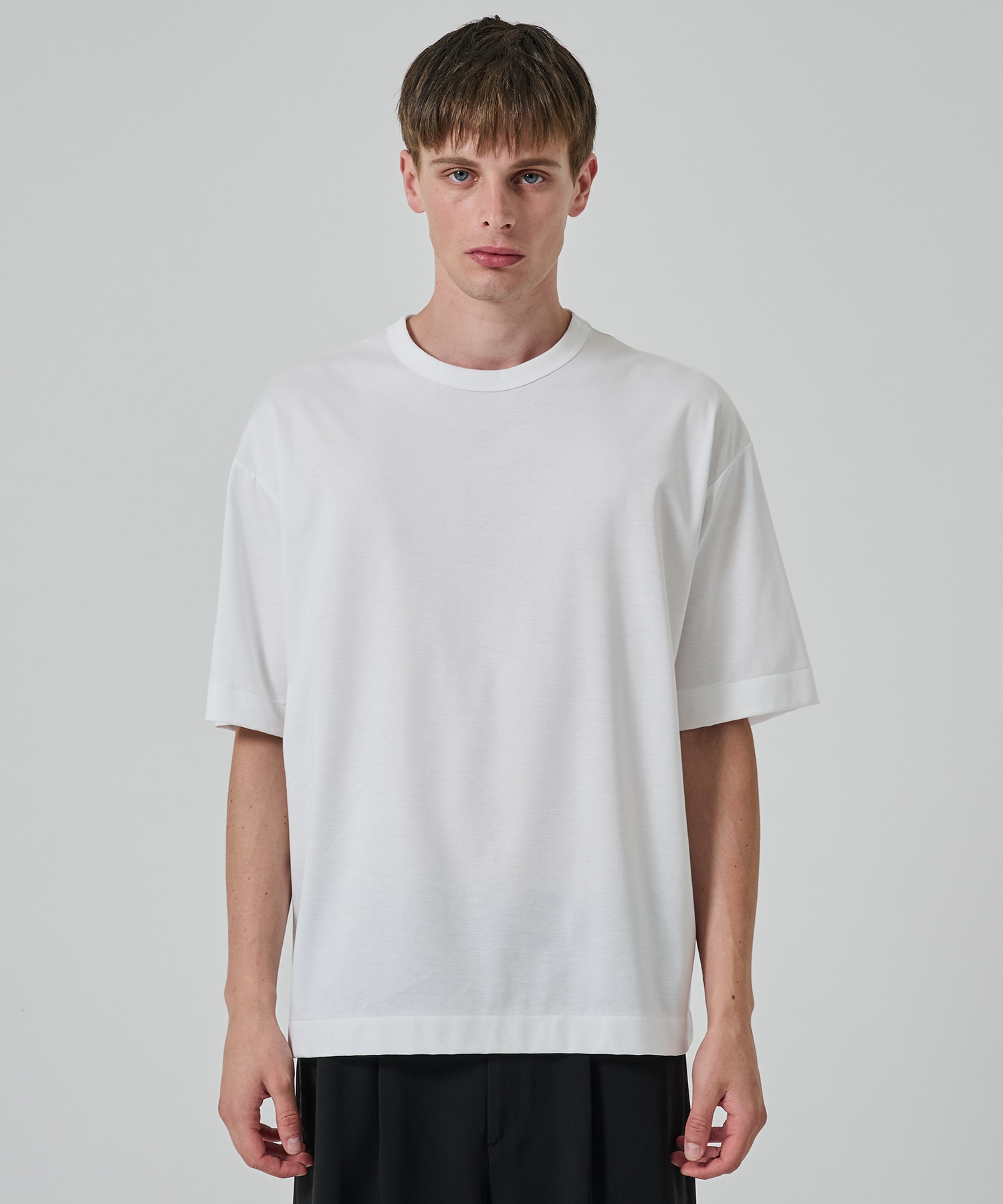 32G ロイヤルクール リラックスTシャツ STUDIOUS