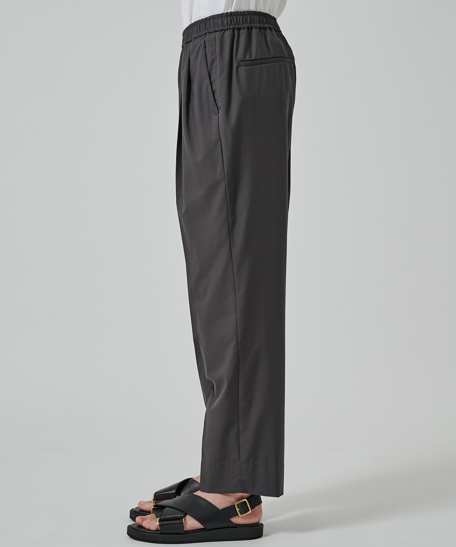 アイスワイドテーパードパンツ STUDIOUS