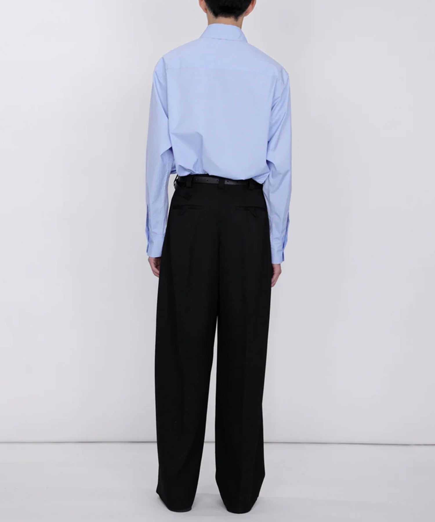 Extra Volumed Tapered Pants th products