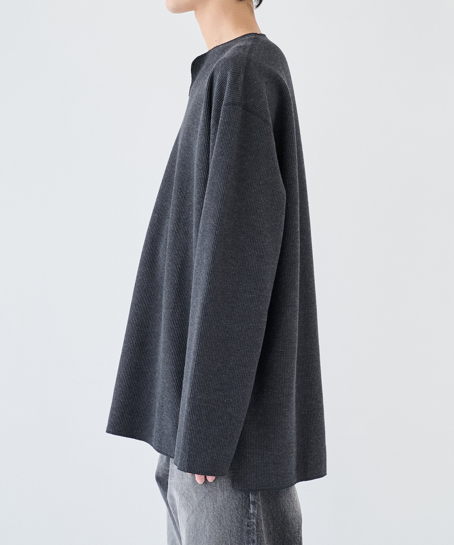 Rough&Smooth Thermal Over NeckL/S blurhms