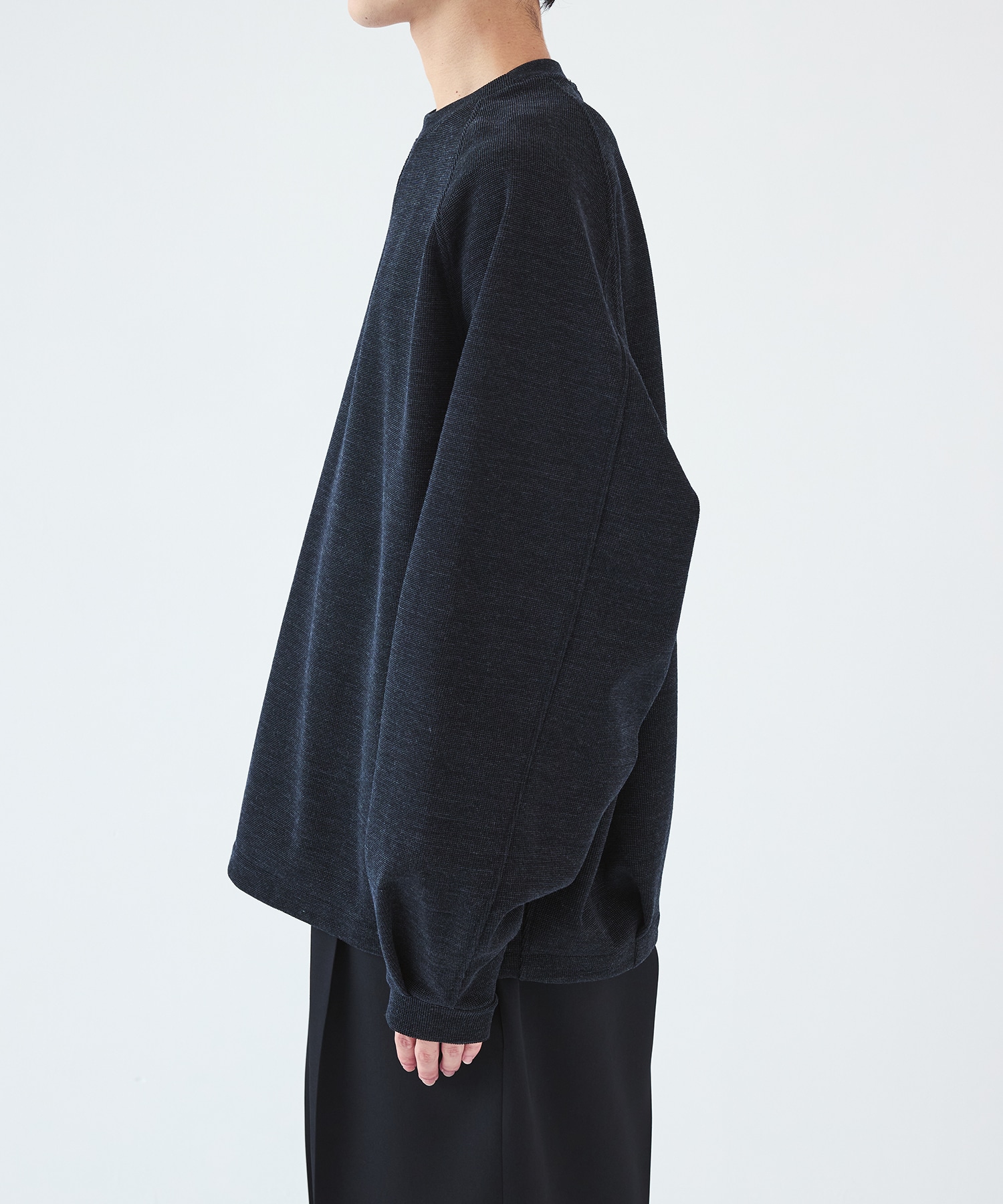 THE RAGLAN SWEAT THE RERACS