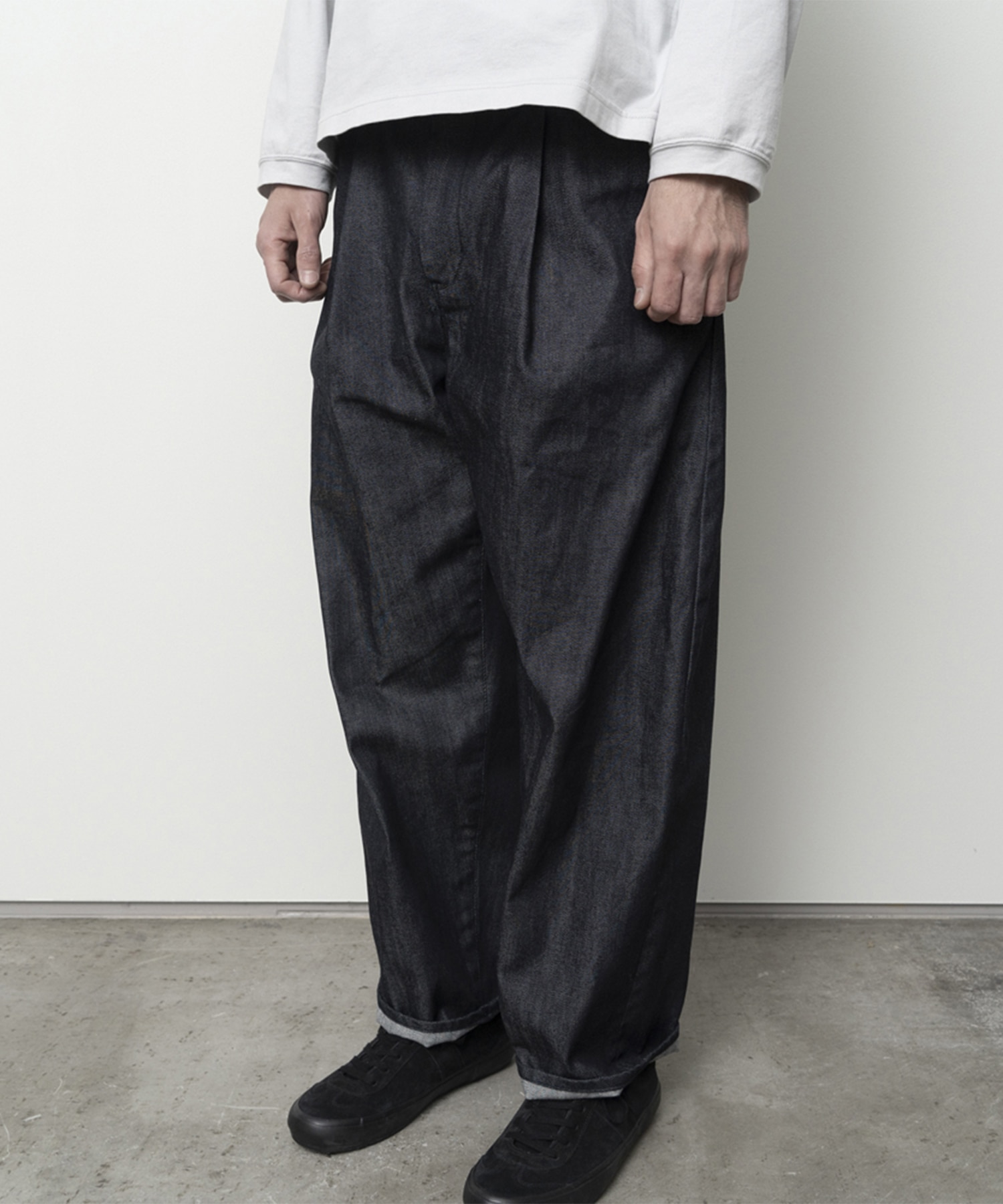 Deep tuck wide denim pants STILL BY HAND
