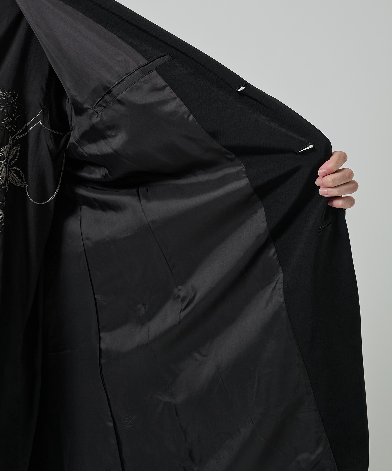 CREPE DE CHINE RIGHT PLEATED JACKET GroundY