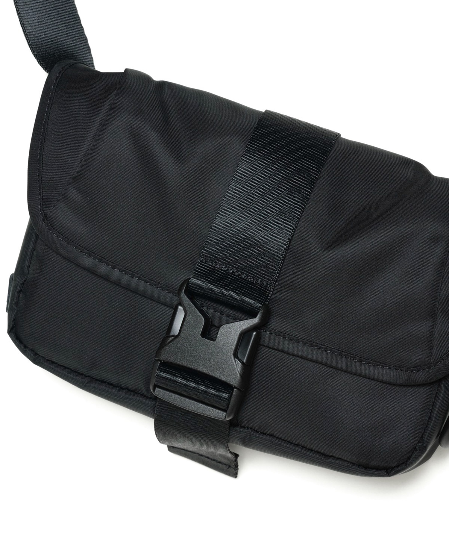 FLAP SHOULDER BAG BAICYCLON by bagjack