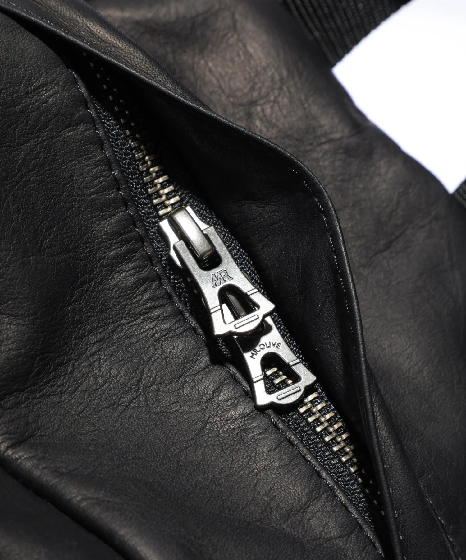 IMPERMA-LEATHER /URBAN DAY PACK MR.OLIVE