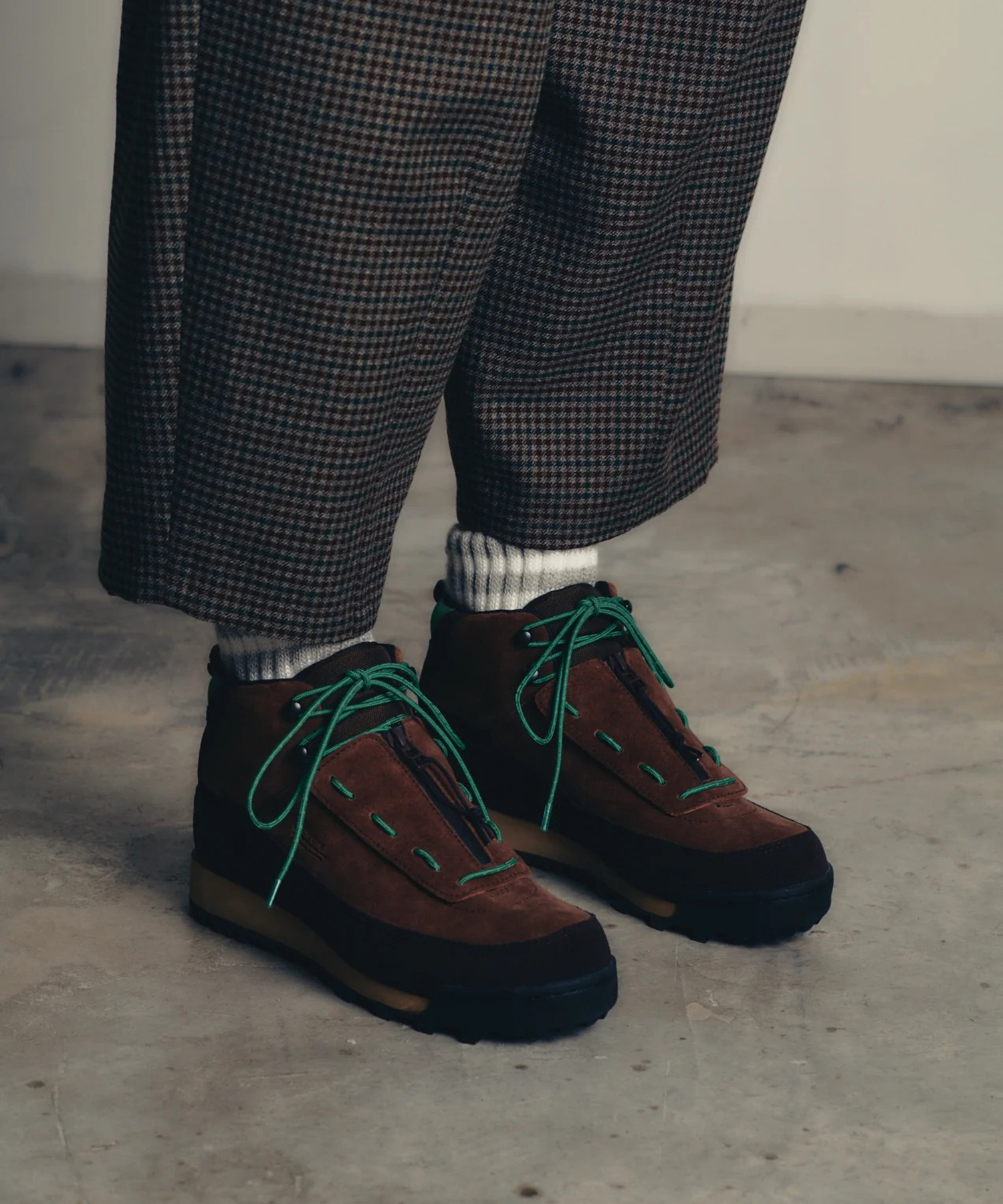 FLOW-MID SHOES is-ness×SUICOKE is-ness
