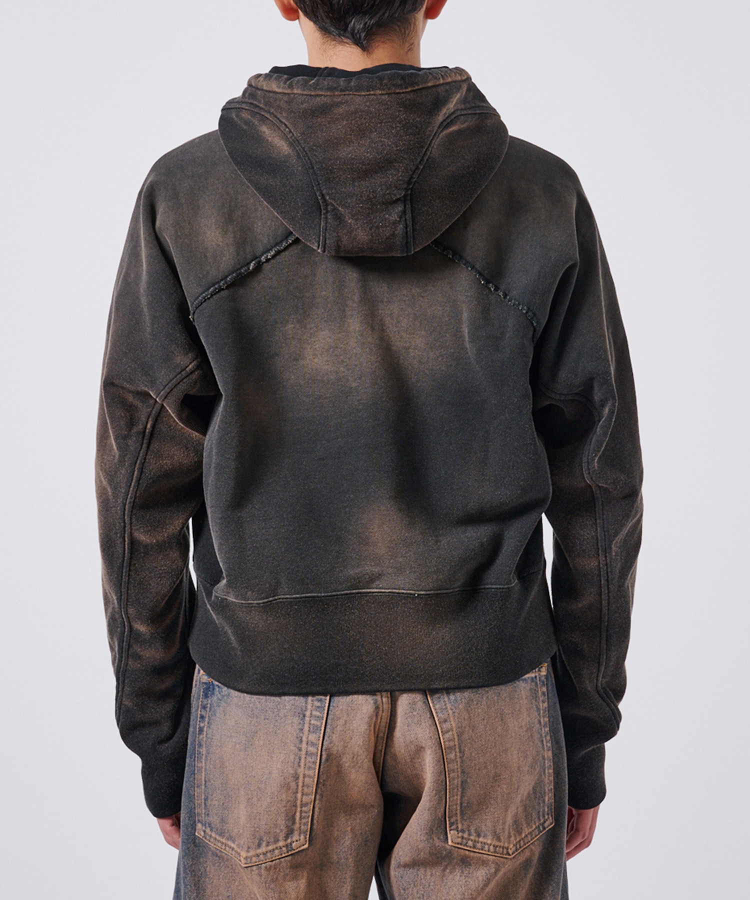 〈別注〉PANELLED ZIP UP HOODIE NVRFRGT