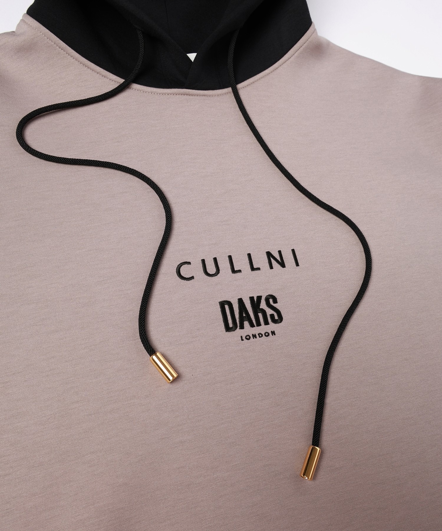 CULLNI for DAKS LONDON Logo Embroidery Hoodie CULLNI