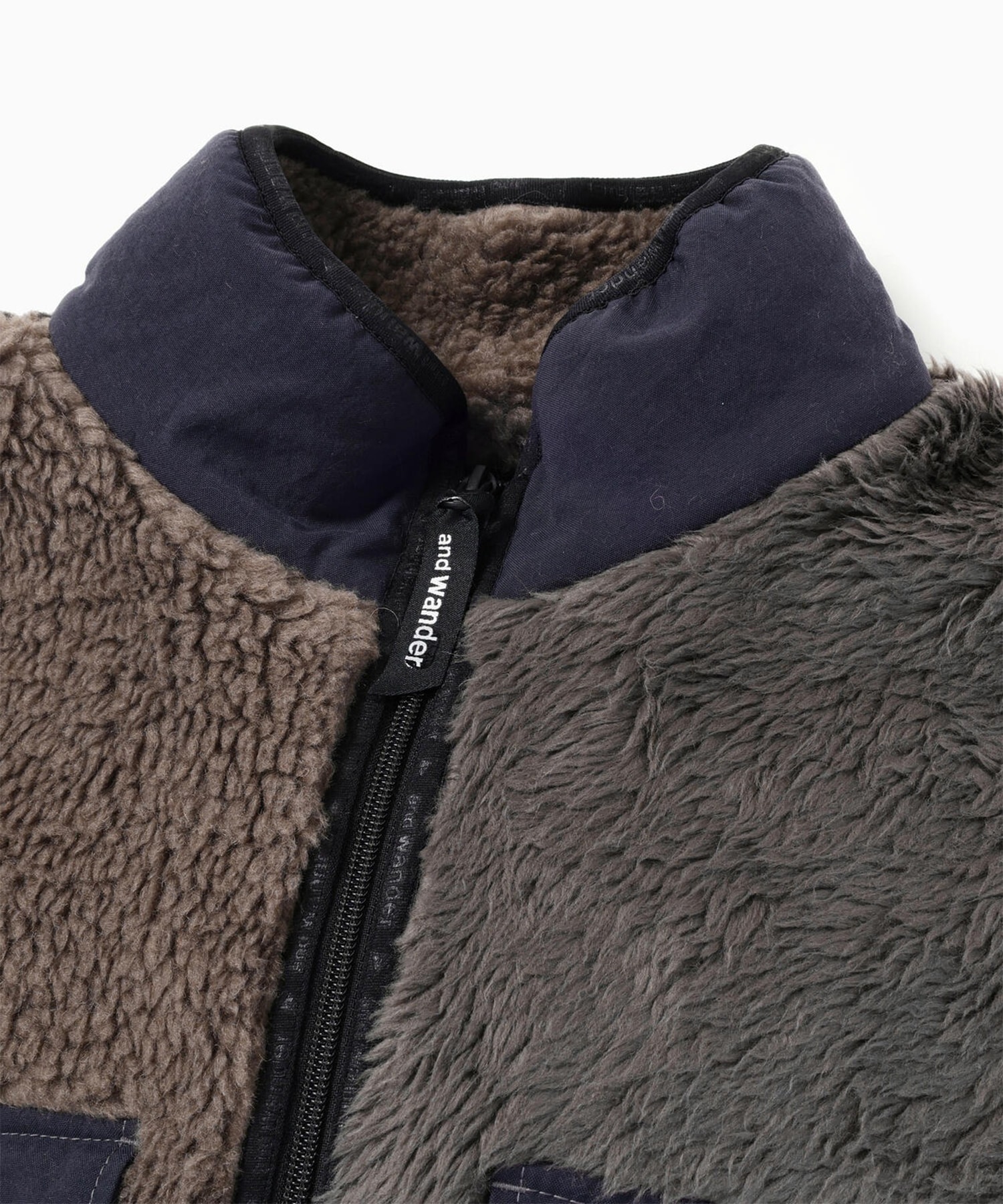 Mix boa jacket and wander