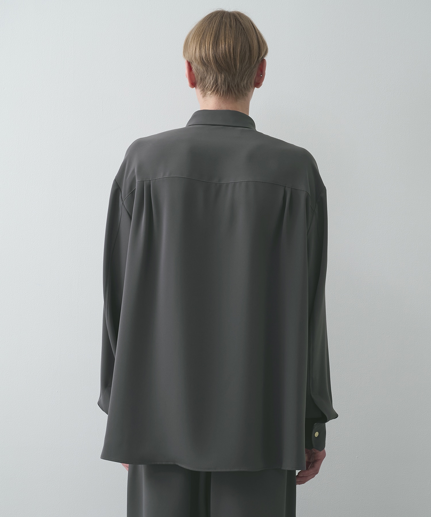 Double Cloth Chin Tab Long Sleeve Shirt CULLNI