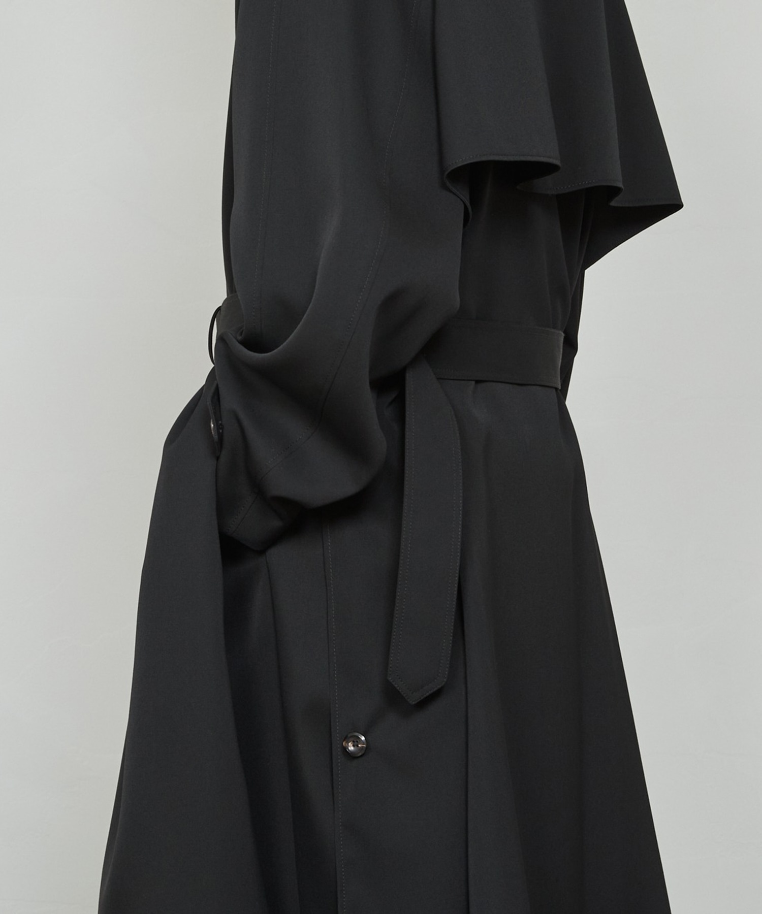 THE TRENCH PONCHO THE RERACS