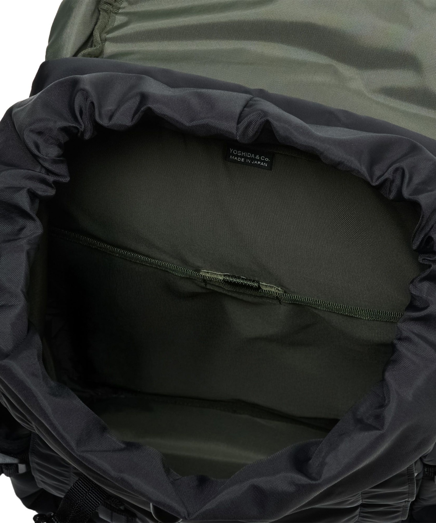 MONOCHROME BAG PACK PORTER