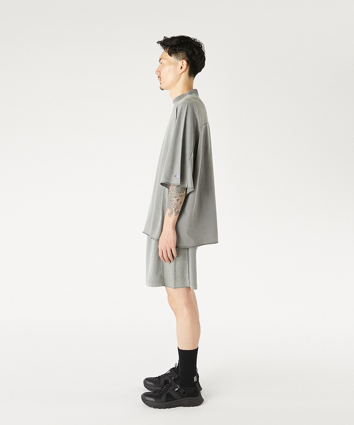 N.HOOLYWOOD × Champion / T-SHIRT N.HOOLYWOOD