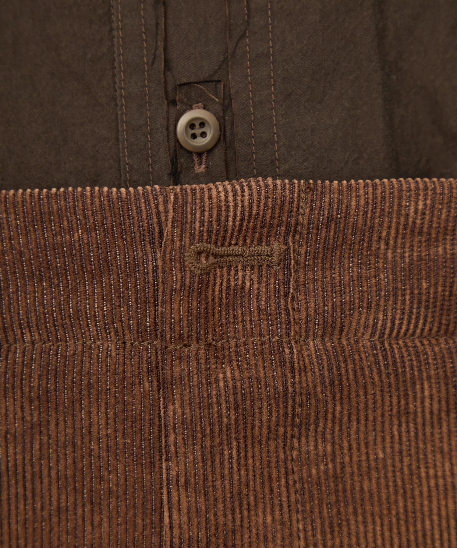 TWIST CORDUROY PANTS I'm here