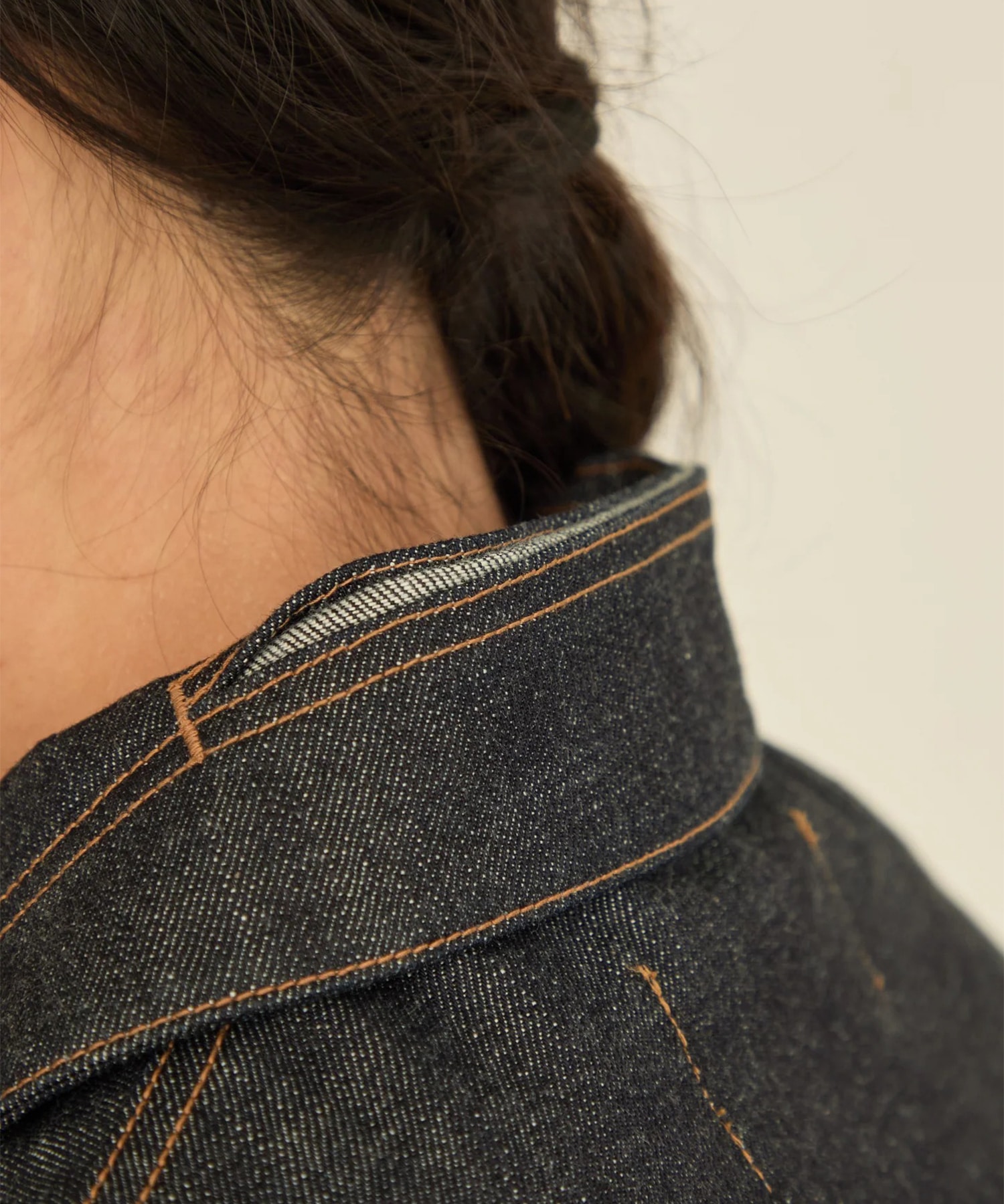 TWIST SLEEVE DENIM JACKET I'm here