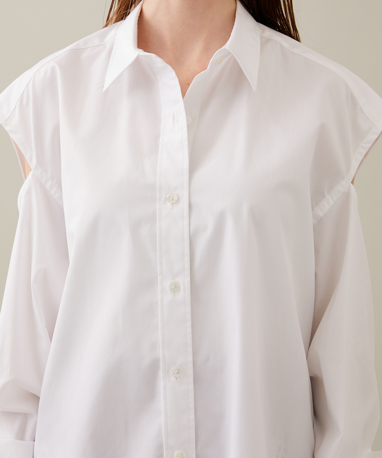 BROADCLOTH HANGING SLEEVE SHIRT(S WHITE): JOHN LAWRENCE SULLIVAN