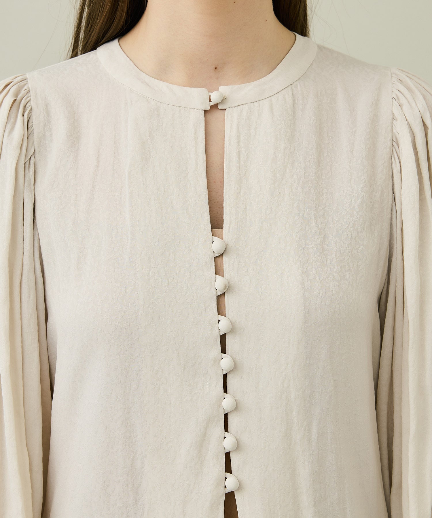 別注〉VOLUMME SLEEVE SATIN BLOUSE(FREE IVORY): ELIN: WOMENS