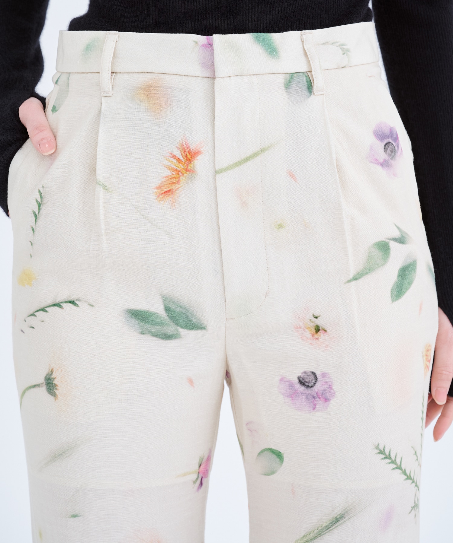 Soak flower PANTS BE AKIRANAKA