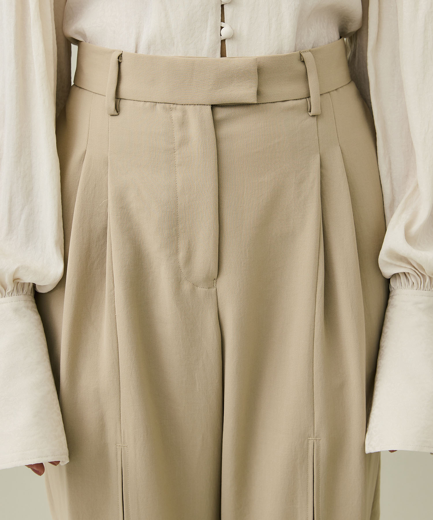 slit tapered PA(1 BEIGE): FUMIE=TANAKA: WOMENS｜ STUDIOUS ONLINE