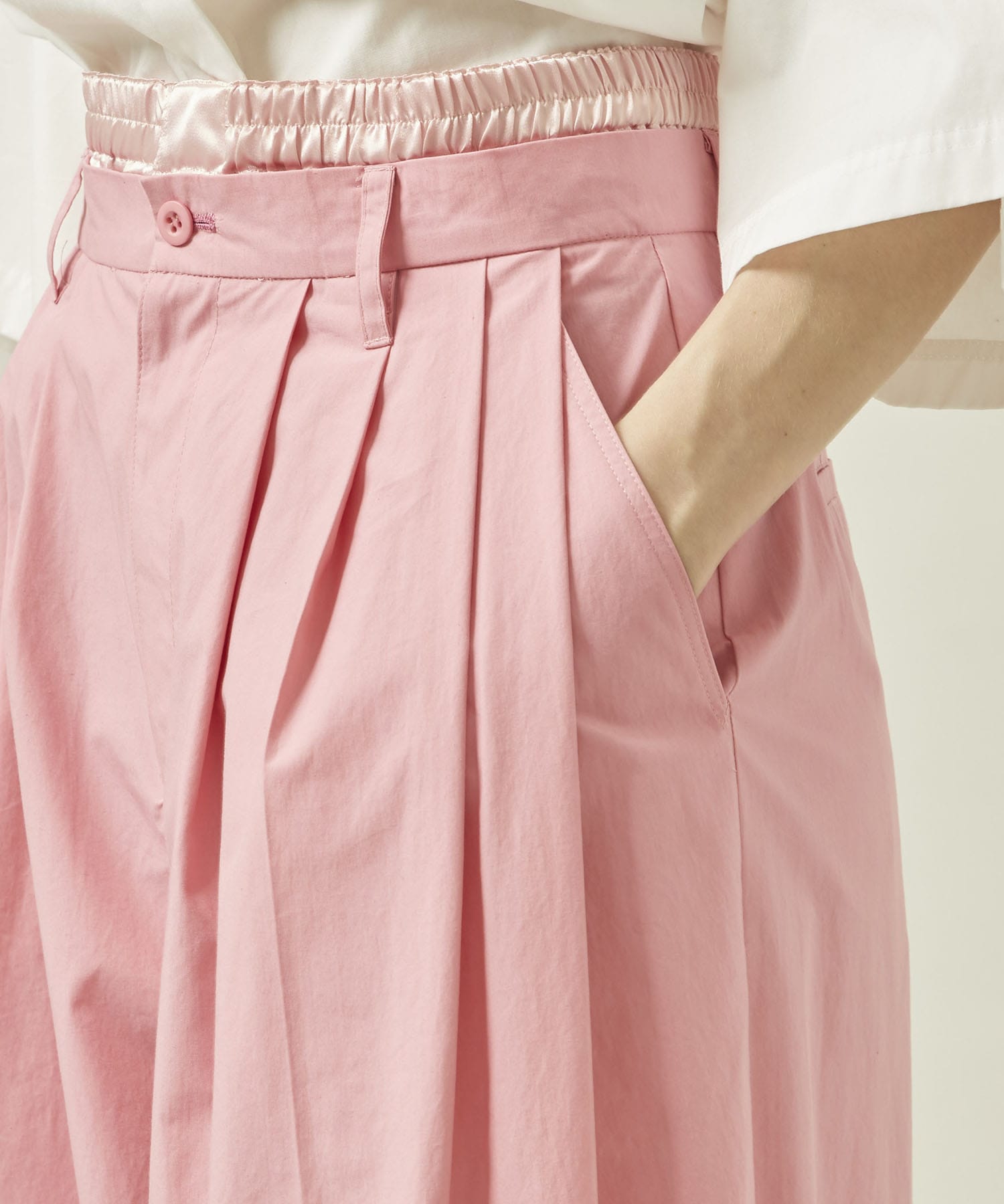 Wベルトタックボリュームパンツ MATURED