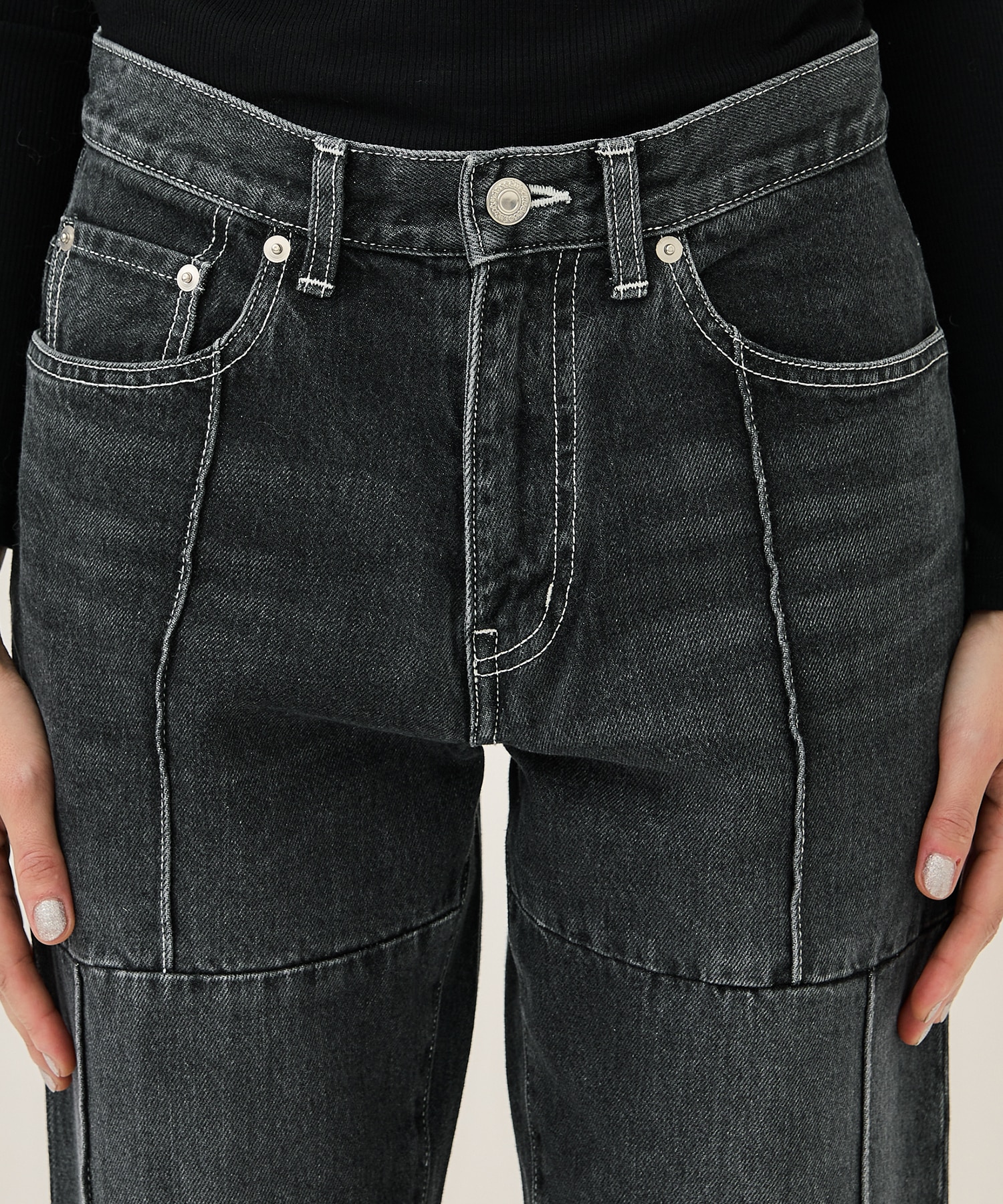 line jeans