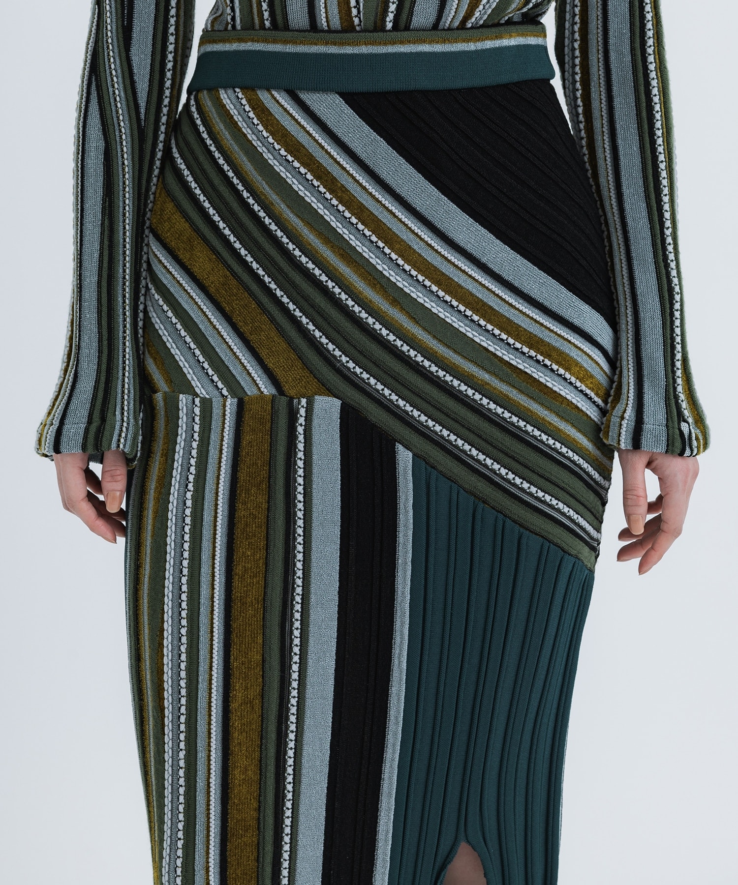 Stripe Jacquard Knitted Skirt Mame Kurogouchi