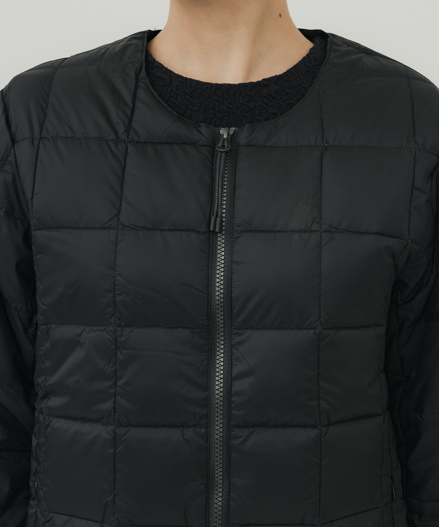 CREW NECK W-ZIP DOWN JACKET(S BLACK): TAION/TAION EXTRA: WOMENS 
