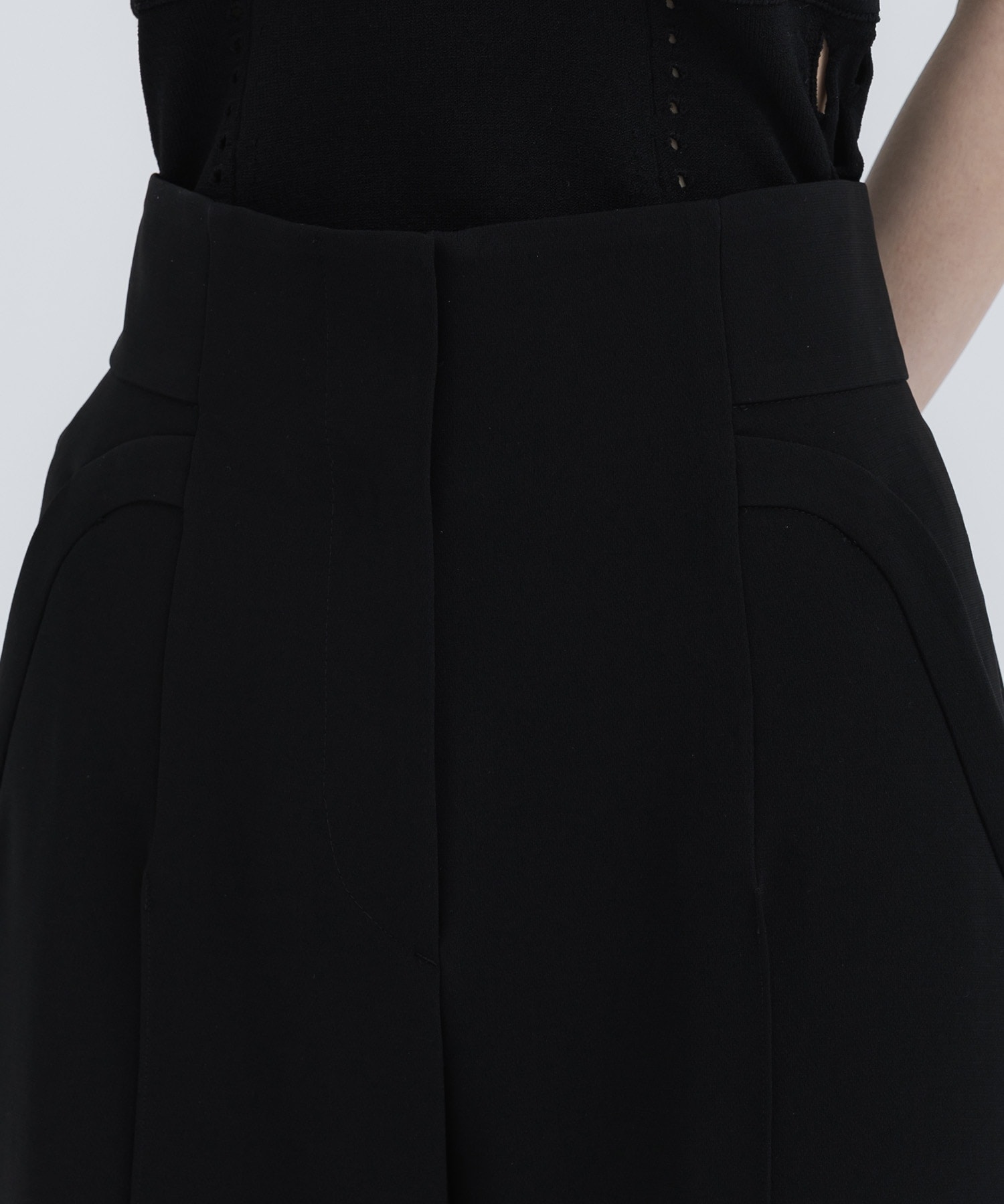 Triacetate Polyester Flared Trousers(1 BLACK): Mame Kurogouchi 