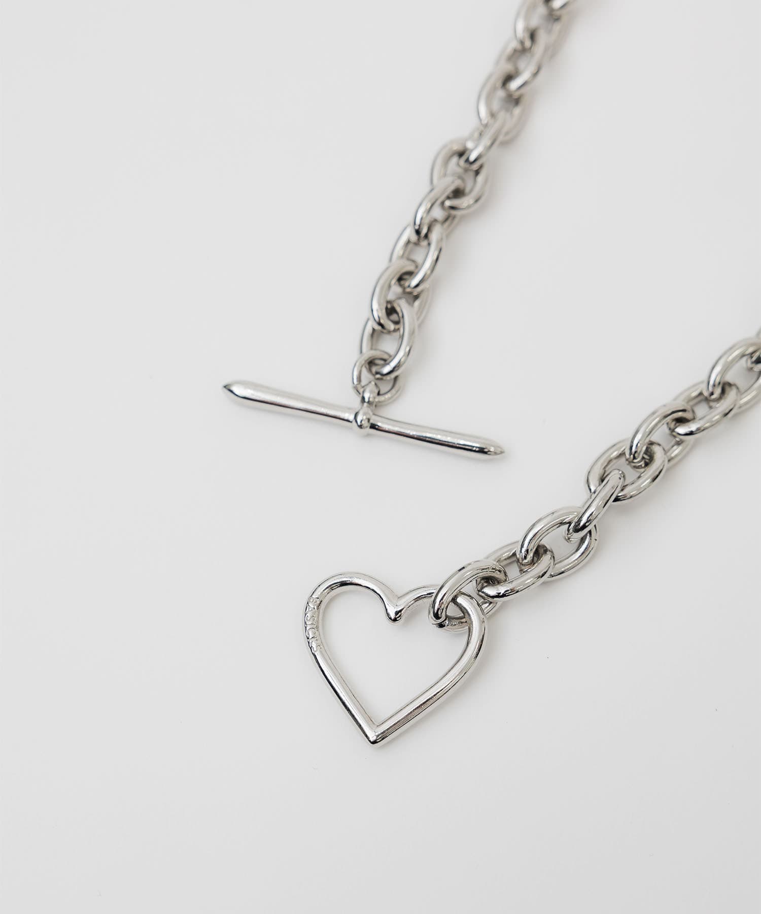 Heart Necklace (Medium Link) BASICKS