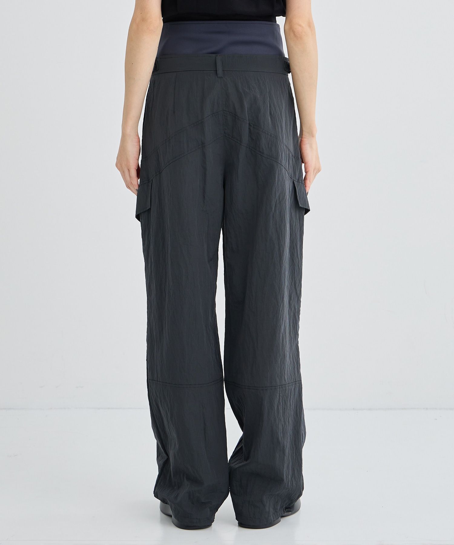 LAYERD NYLON PANTS IHNN