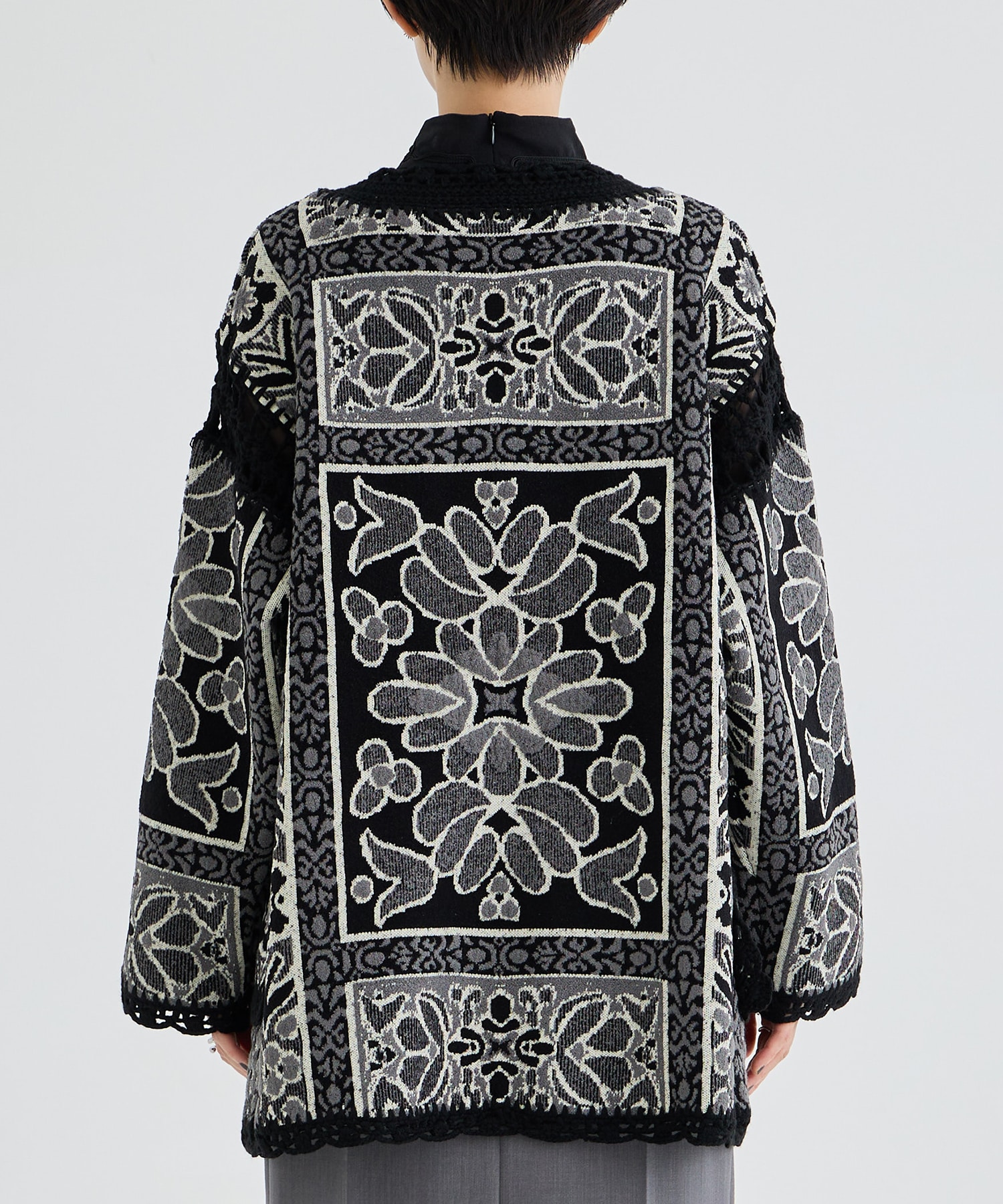 RUG PATTERN KNIT JACKET AMERI