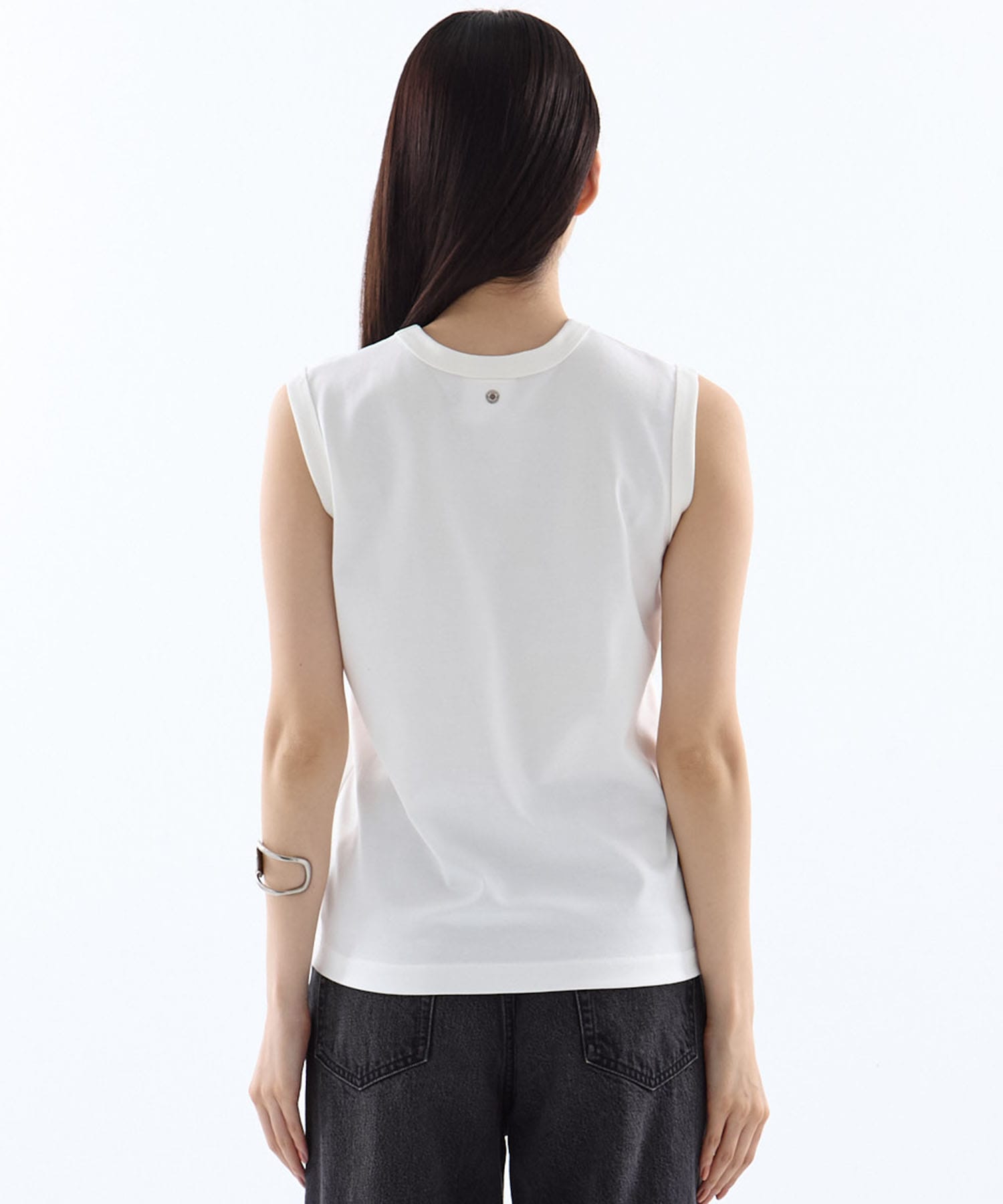 REFINA SLEEVELESS T-SHIRT CINOH