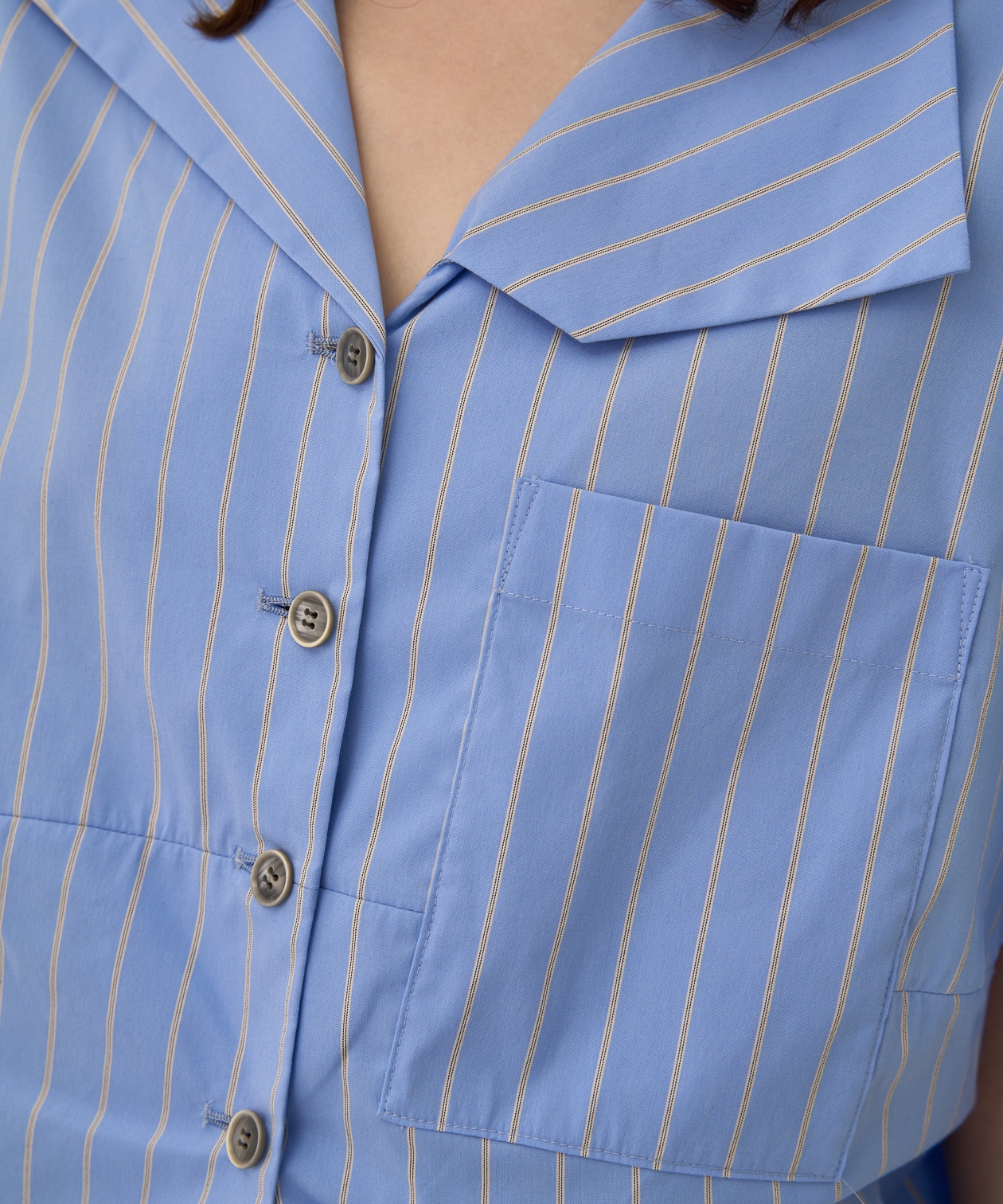 Aura Stripe shirt AKIRANAKA