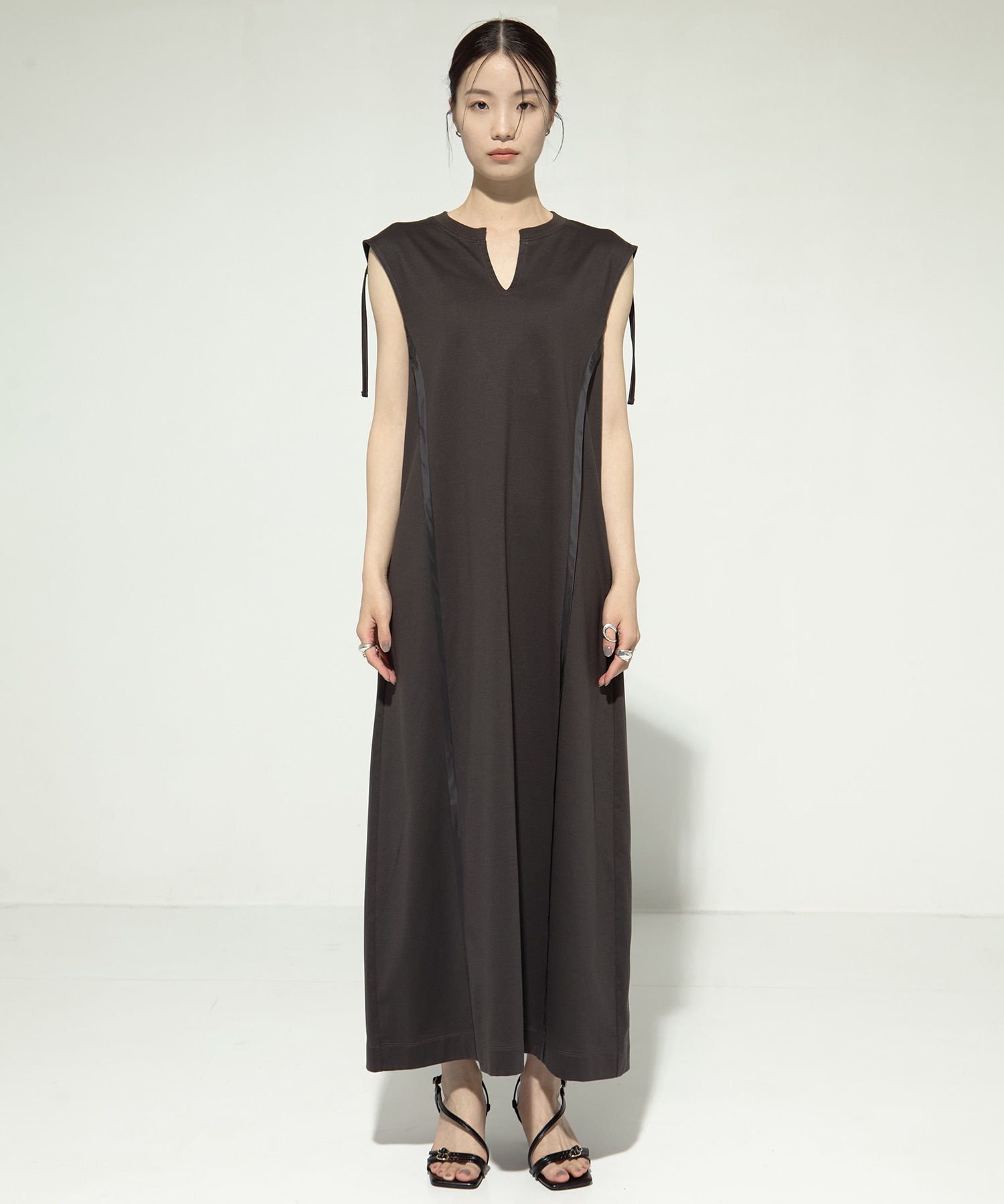 別注SIDE LINE DRESS CINOH