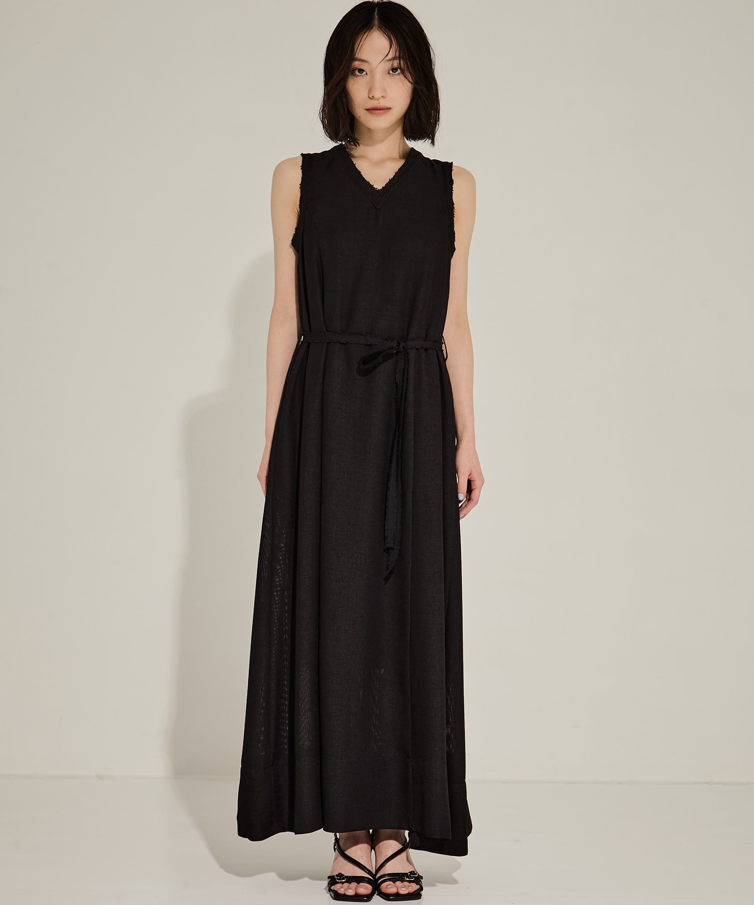 V Neck Sleeveless Mesh Dress STUDIOUS