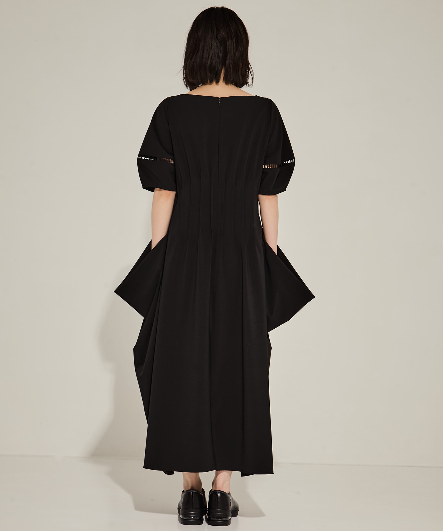 PIN TUCK VOLIME SLEEVE DRESS STUDIOUS