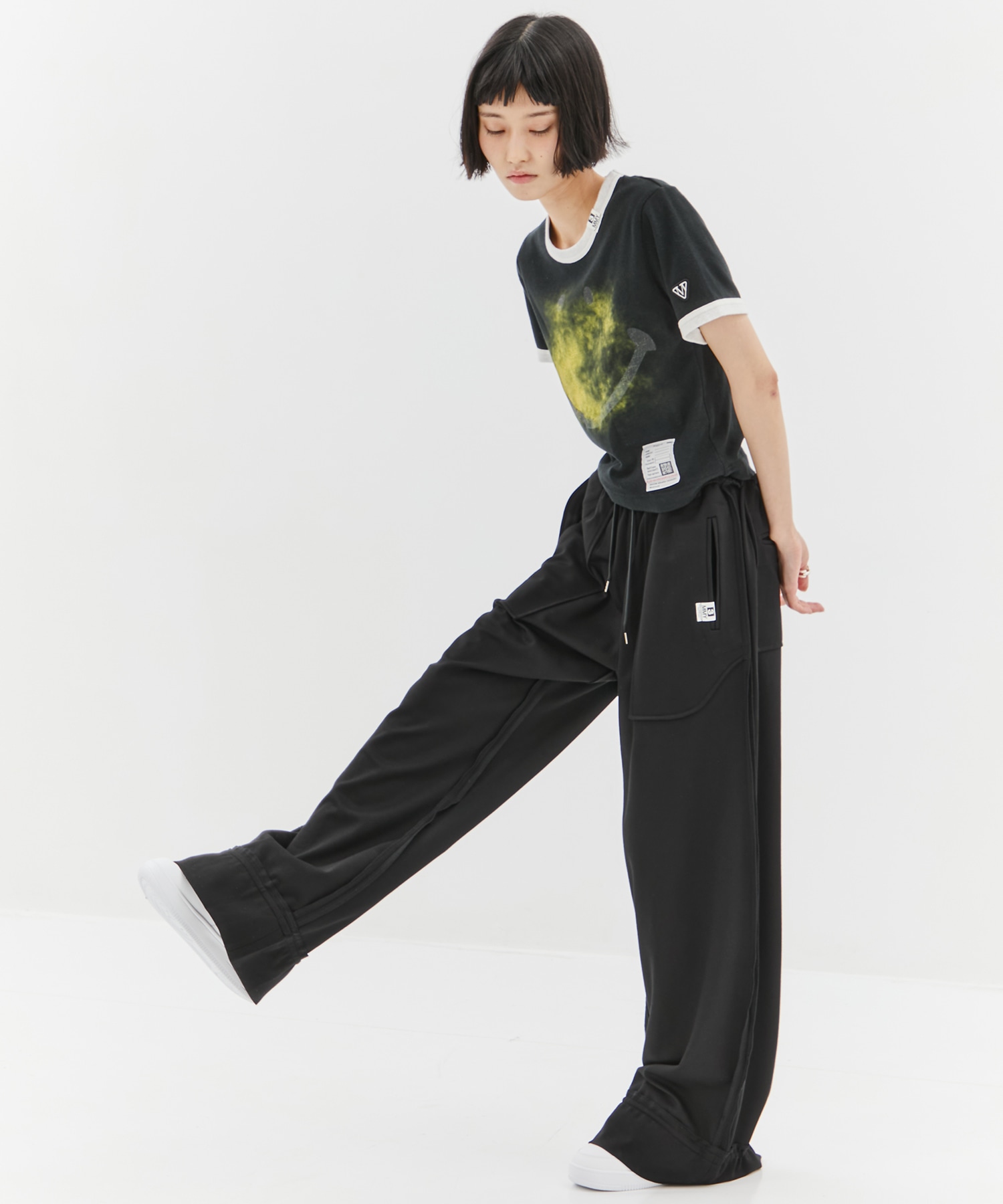 SMILY FACE PRINTED MINI TEE Maison MIHARA YASUHIRO
