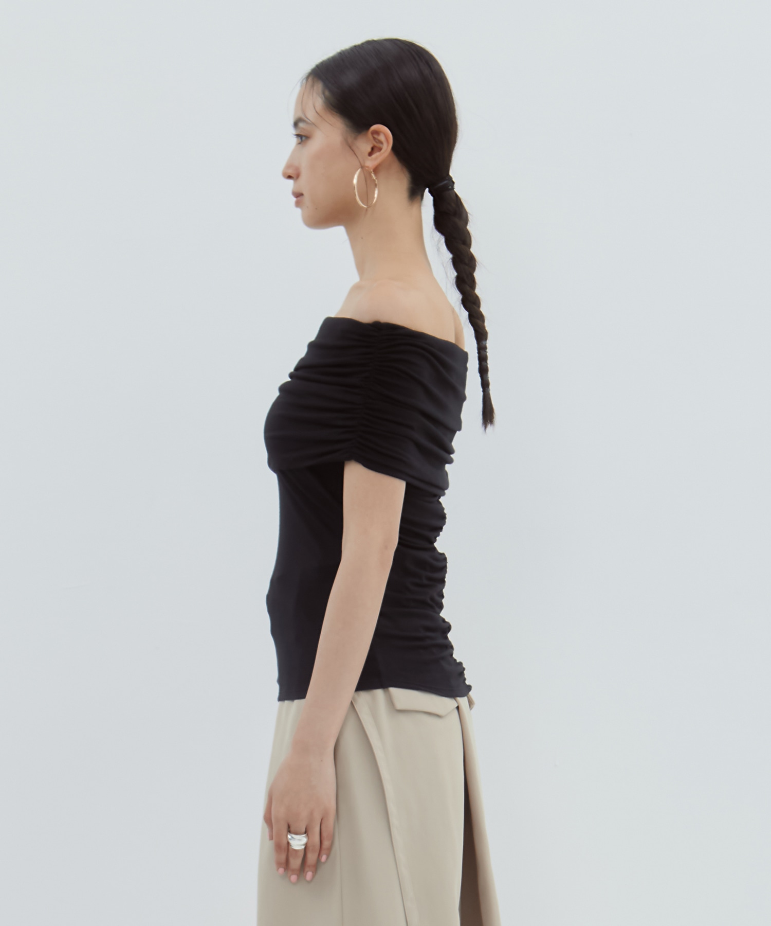 別注OFF SHOULDER TOPS determ