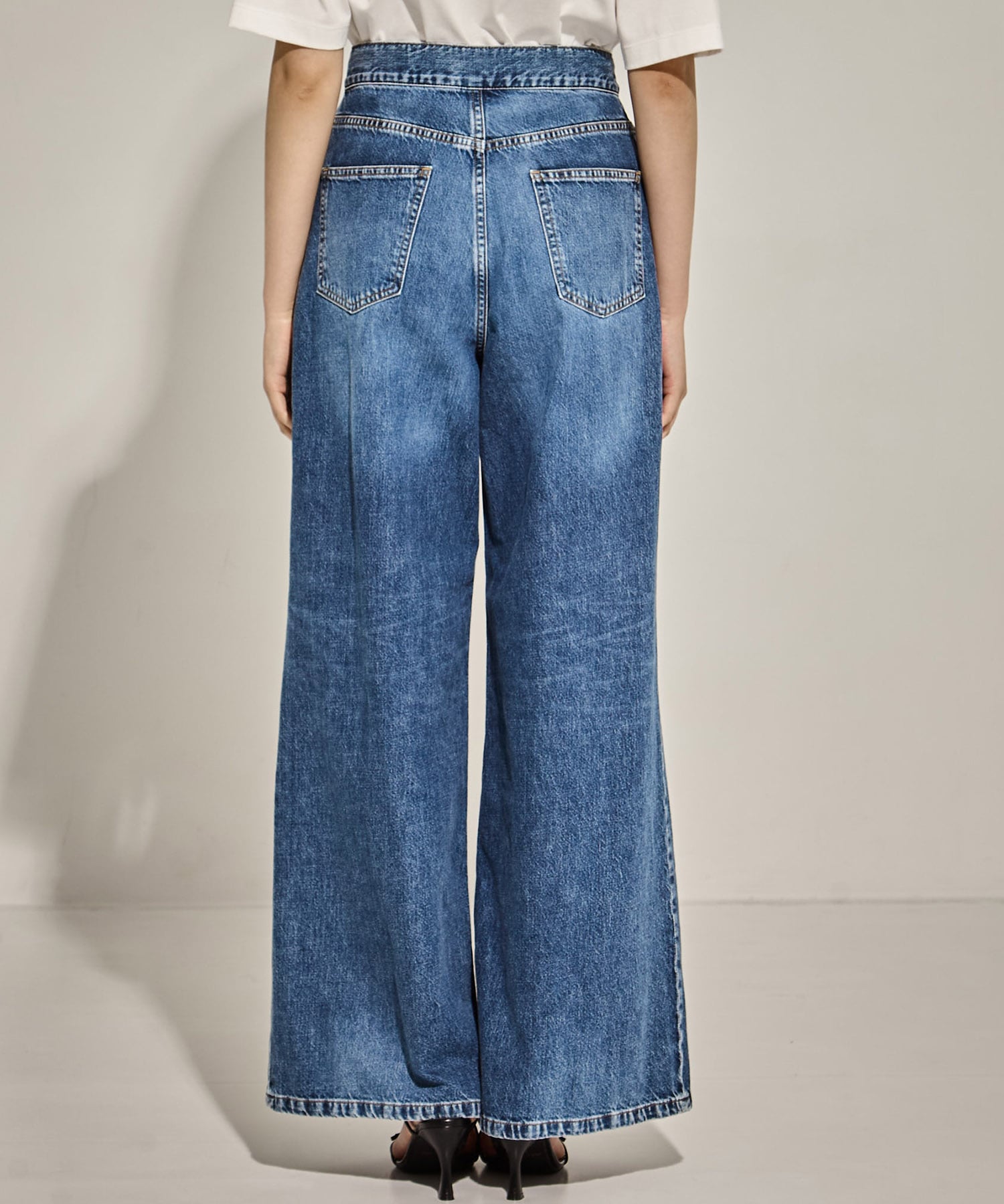 WASHED DENIM WIDE PANTS (SHORT LENGTH) JOHN LAWRENCE SULLIVAN