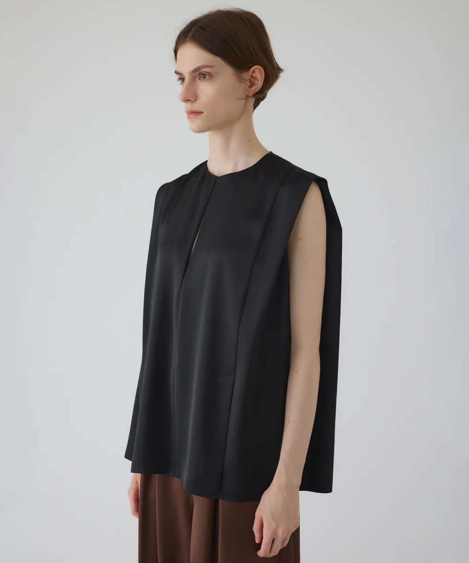 Satin chic vest RIM.ARK