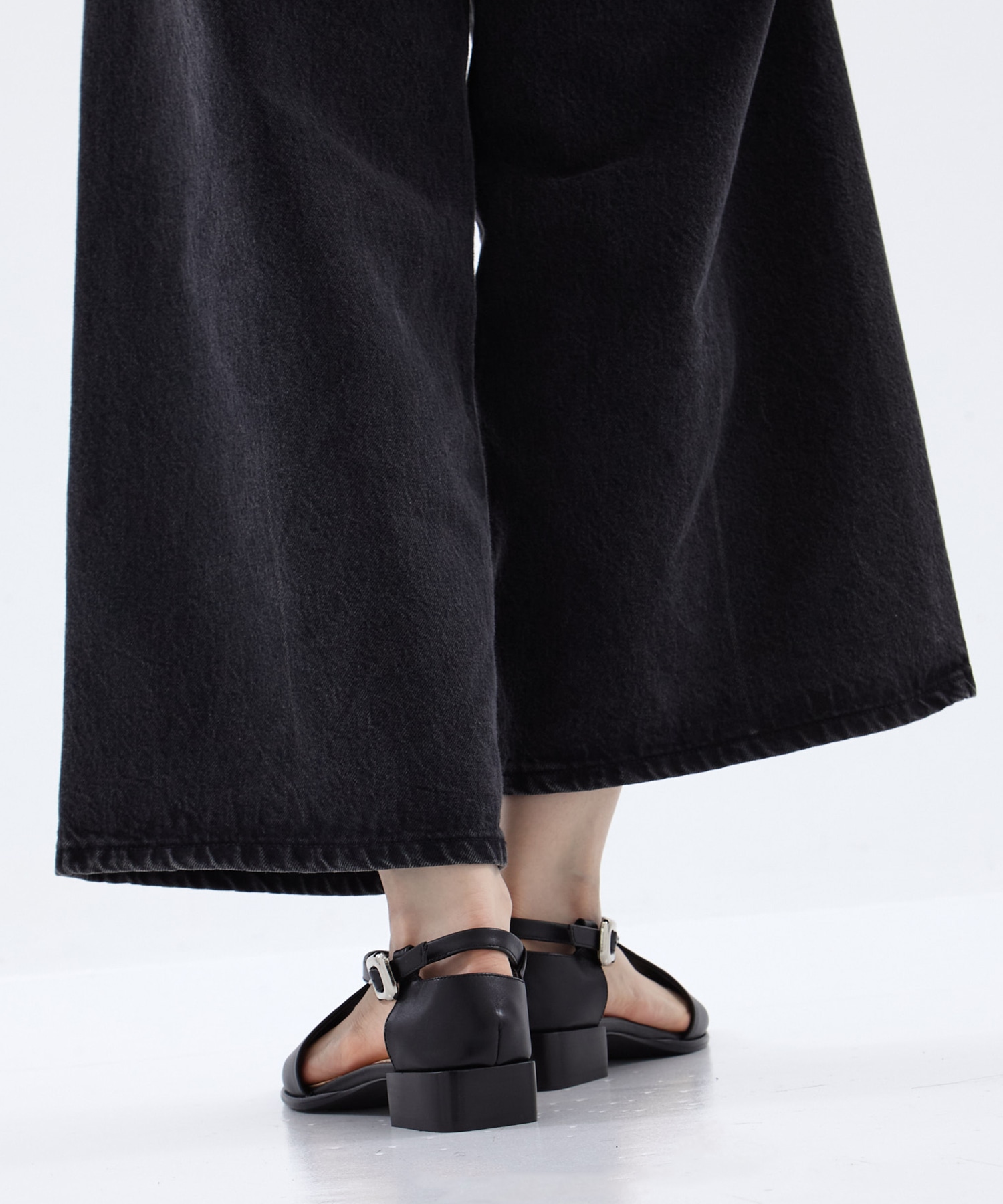 EIN LEATHER PUMPS ALM